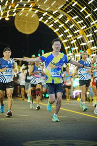 BIB: 41900, 1101, 43244
                            <button type="button" onclick="openModal(22893346)" class="btn btn-primary btn-sm float-right btn-popup" data-toggle="modal" data-target=".modal-high-quality">
                        <i class="fas fa-shopping-cart"></i> Add to Cart
                    </button>
                                            <button type="button" onclick="isThisMe(22893346, true)" class="btn btn-success btn-sm float-right btn-popup btn-isme hidden" data-toggle="tooltip" data-placement="bottom" title="นี่คือรูปของคุณใช่ไหม คลิกที่นี่เพื่อเอาเข้าอัลบั้ม">
                        <i class="fas fa-plus"></i> Add to album
                    </button>
                    <button type="button" onclick="isThisMe(22893346, false)" class="btn btn-warning btn-sm float-right btn-popup btn-isnotme hidden">
                        <i class="fas fa-ban"></i> Remove from album
                    </button>